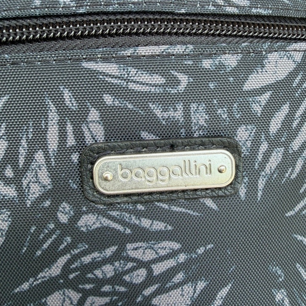 CHECK BACK SEAM Baggallini Go Bagg in the Midnight Blossom - Picture 3 of 8